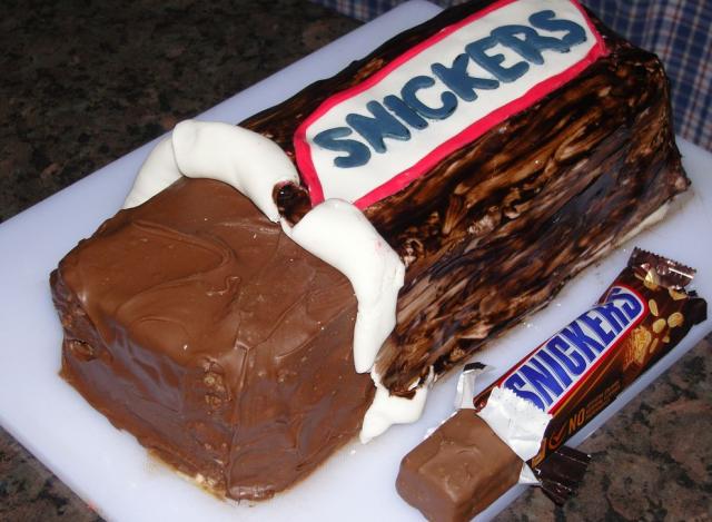 torta</em>snickers.jpg